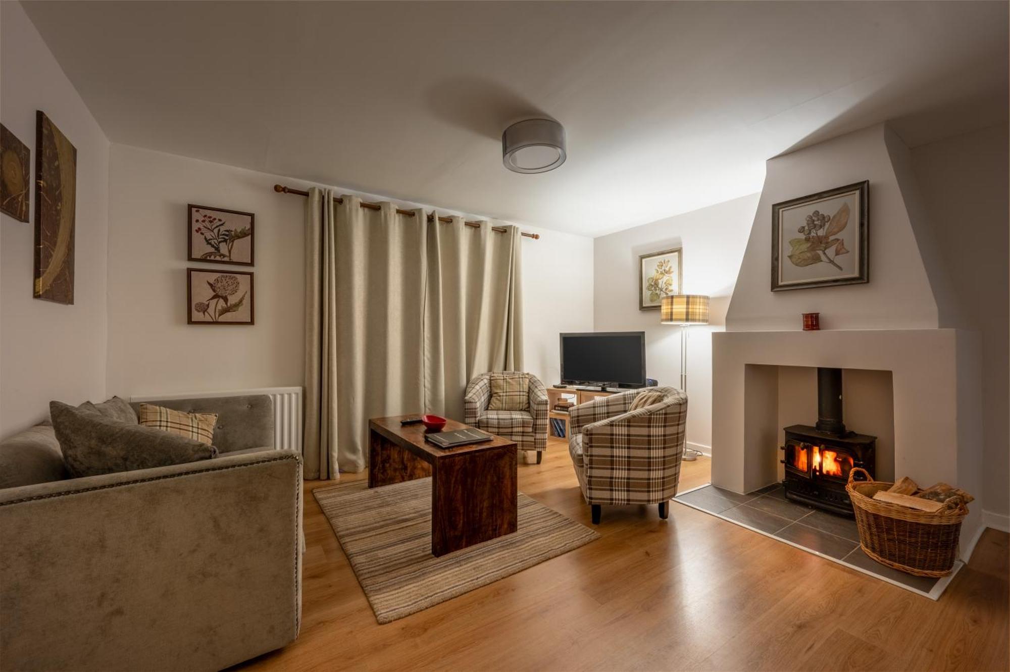 Abbey Holidays Loch Ness Luxury Self Catering 2 Bedroom Cottages Fort Augustus Exterior foto